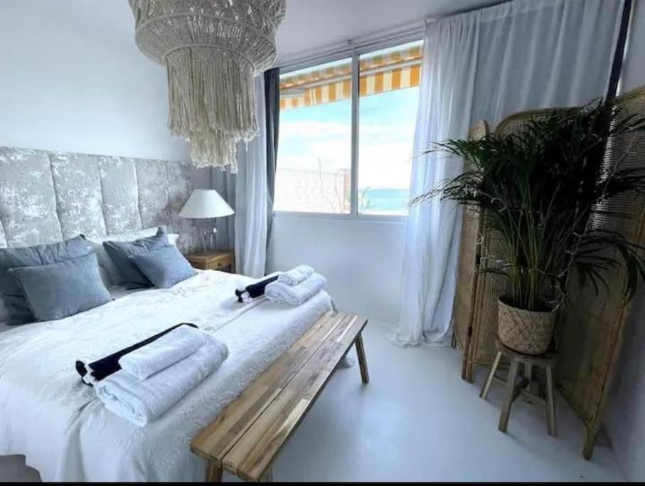Beach Front Apartment Gibraltar Exterior photo