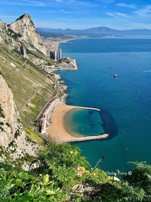 Beach Front Apartment Gibraltar Exterior photo